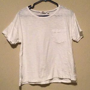 Vineyard Vines white tee, Size S